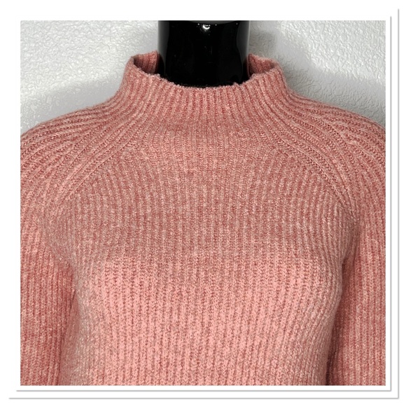 Madewell Pink Ribbed Mock Neck Sweater Sz XS - Picture 2 of 8